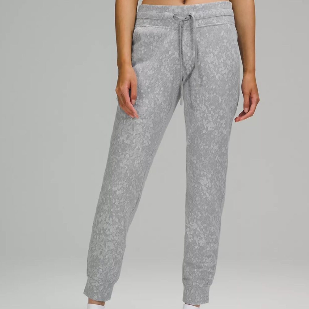 Lululemon Ready to Rulu Jogger Crop 24” High Rise